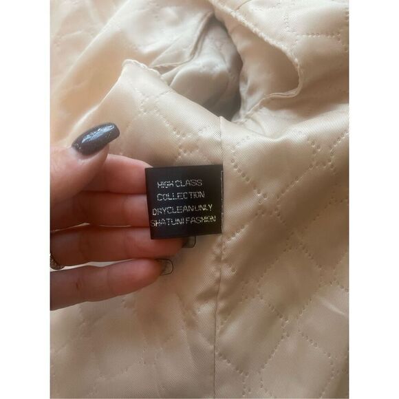 Leather Jacket with Fox Fur - Picture 7 of 10